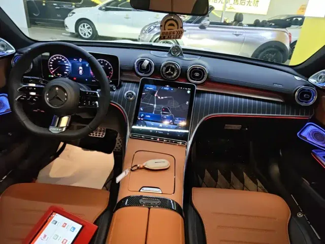 Mercedes-Benz C-Class — Фото автомобиля 12