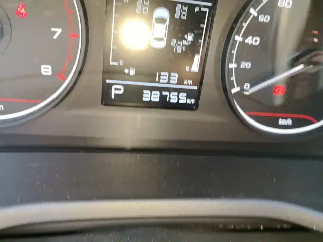 Geely Emgrand — Фото автомобиля 4