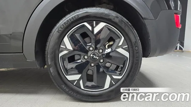 Kia Niro — Фото автомобиля 6