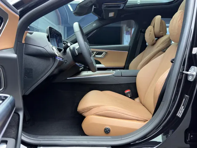 Mercedes-Benz E-Class — Фото автомобиля 15