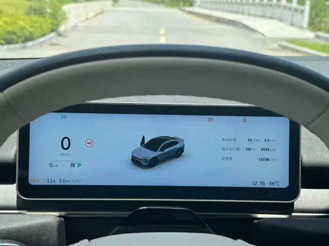 Nio EC6 — Фото автомобиля 7