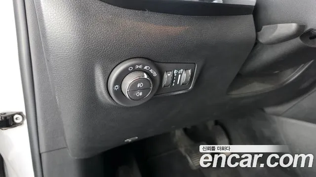 Jeep Compass 2nd Gen — Фото автомобиля 27
