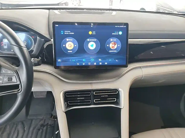 BYD Song PLUS — Фото автомобиля 12