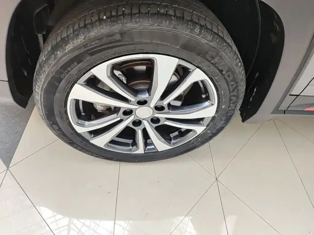 Changan Changan CS35 PLUS 2023 Enjoyment Edition 1.4T DCT Luxury — Фото автомобиля 22