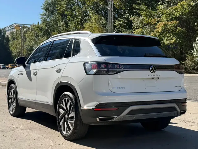 Volkswagen Tayron 2023 280TSI 2WD Luxury Plus Advanced Edition — Фото автомобиля 6