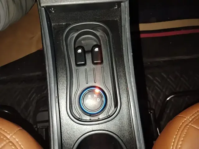 Wuling Hongguang Mini EV — Фото автомобиля 13