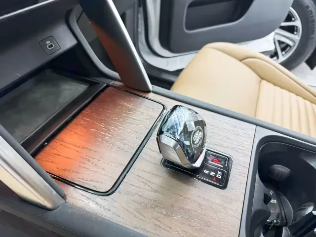 Land Rover Discovery Sport — Фото автомобиля 15