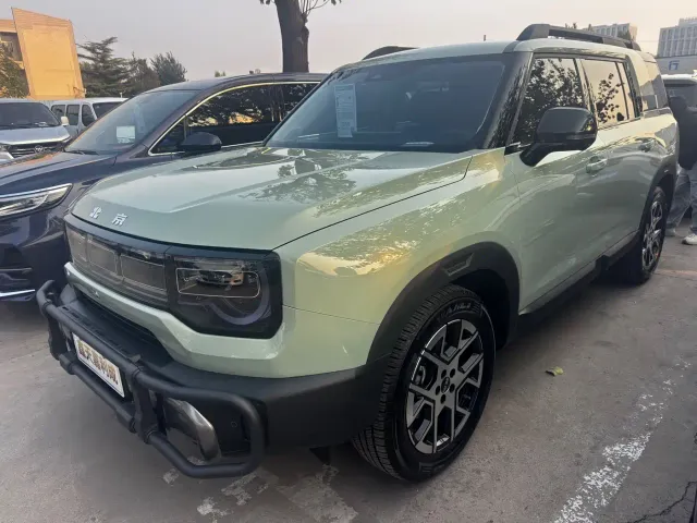 Фотография автомобиля — BAIC BJ30
