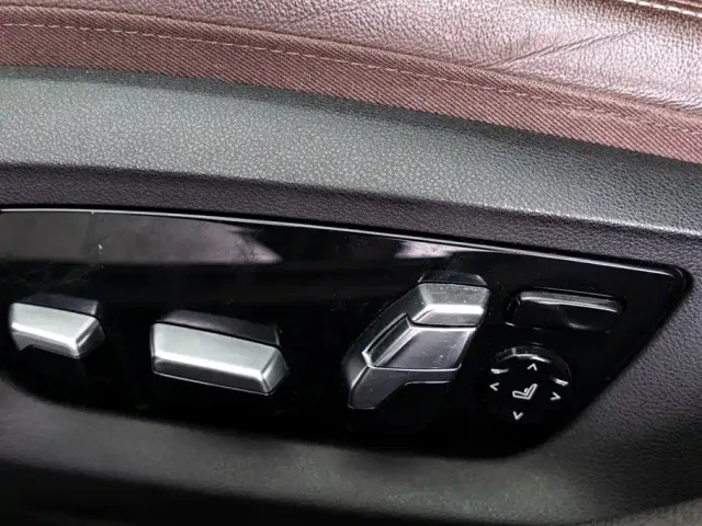 BMW 5 Series — Фото автомобиля 20
