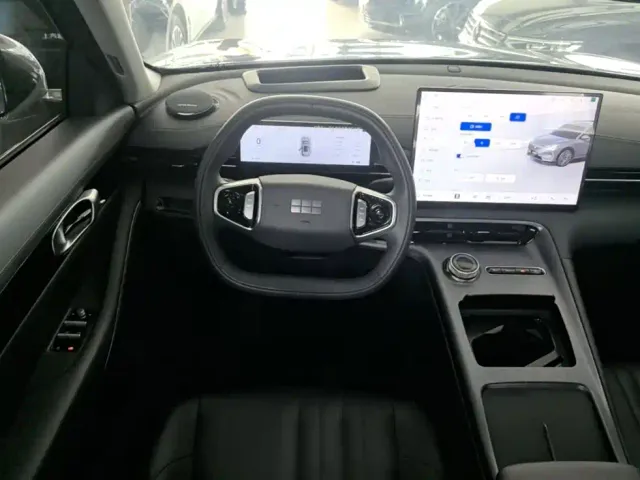 Geely Galaxy Galaxy E5 2026 610km Explorer+ Edition — Фото автомобиля 10