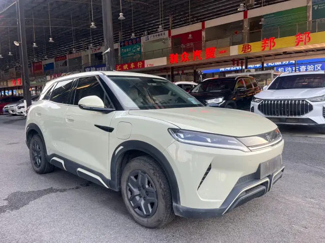 BYD Yuan UP — Фото автомобиля 3