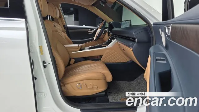 Genesis GV80 — Фото автомобиля 17