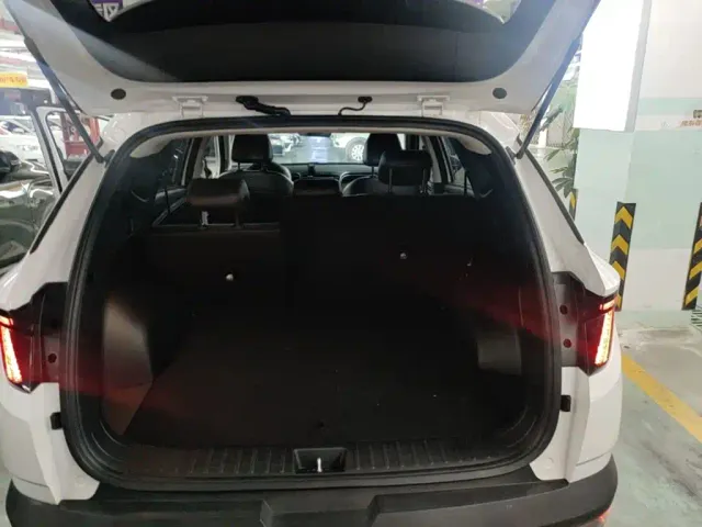 Hyundai Tucson — Фото автомобиля 18