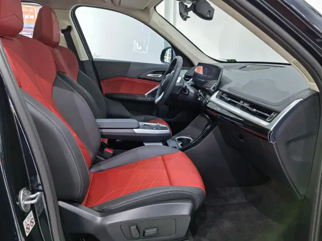 BMW X1 — Фото автомобиля 14