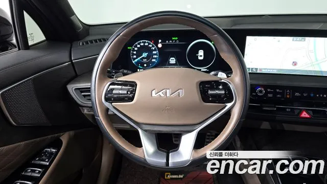 Kia K8 — Фото автомобиля 13