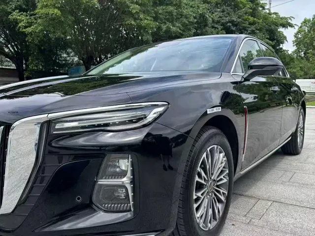 Hongqi H5 — Фото автомобиля 7