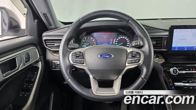 Ford Explorer 6th Gen — Фото автомобиля 18