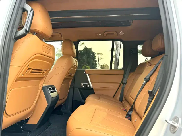 iCAR V27 — Фото автомобиля 6
