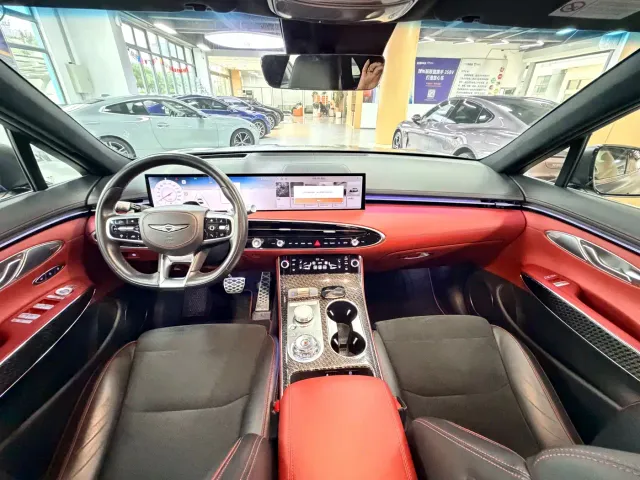 Genesis GV70 — Фото автомобиля 10