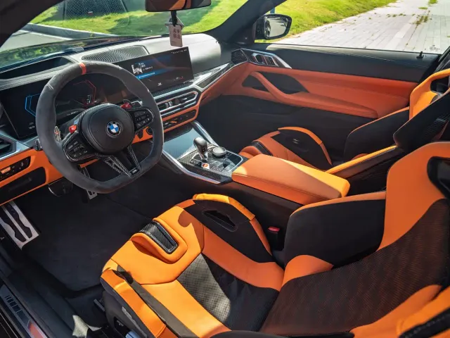BMW M4 — Фото автомобиля 9