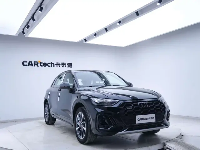 Audi Q5L — Фото автомобиля 26