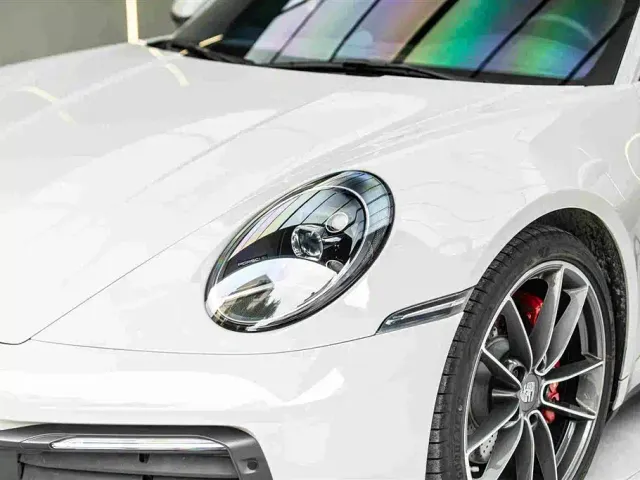 Porsche 911 — Фото автомобиля 10