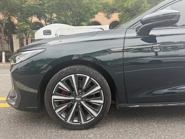 Chery Arrizo 8 — Фото автомобиля 9