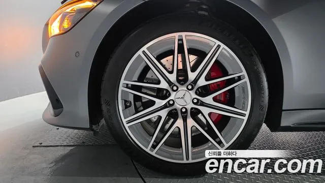 Mercedes-Benz AMG GT 4 двери 43 4MATIC+ — Фото автомобиля 5