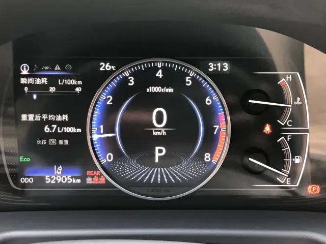 Lexus ES — Фото автомобиля 19