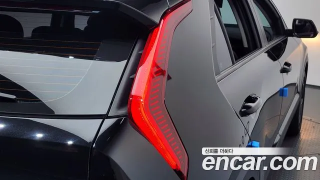 Kia Niro New — Фото автомобиля 8
