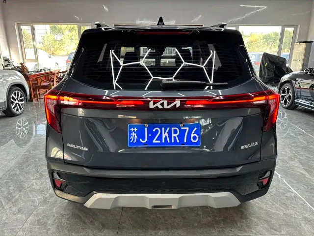 Kia Seltos — Фото автомобиля 6