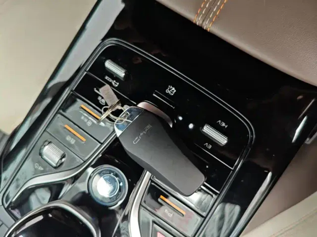 BYD Qin PLUS — Фото автомобиля 8