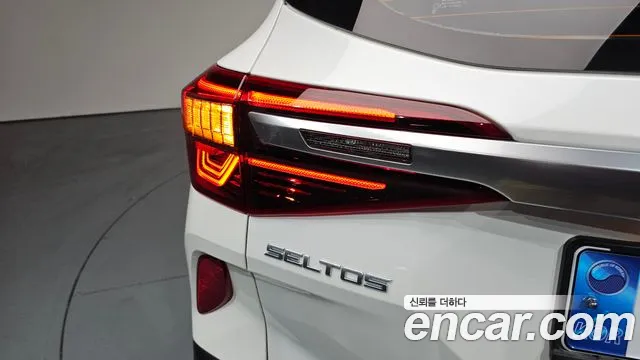 Kia Seltos — Фото автомобиля 7