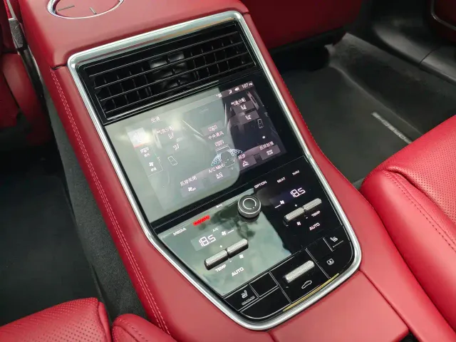 Porsche Panamera — Фото автомобиля 18