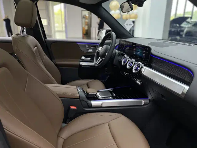 Mercedes-Benz GLB-Class — Фото автомобиля 20