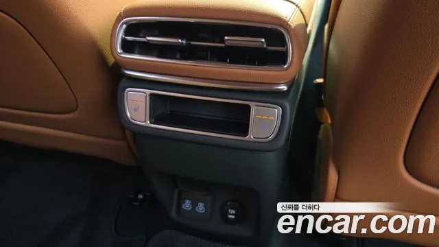 Genesis GV80 2.5T Бензин AWD — Фото автомобиля 15