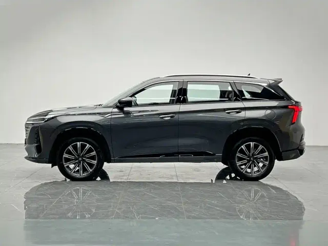 Changan CS75 Plus — Фото автомобиля 3