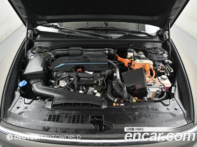 Hyundai Grandeur GN7 — Фото автомобиля 6
