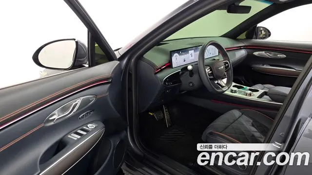 Genesis GV70 2.5T Бензин AWD — Фото автомобиля 10