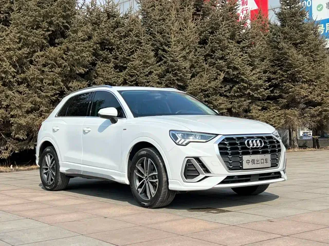 Audi Q3 — Фото автомобиля 3