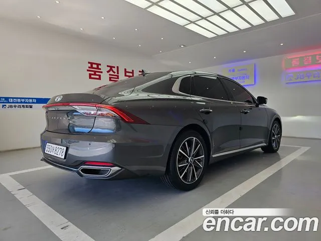 Hyundai Grandeur New — Фото автомобиля 2