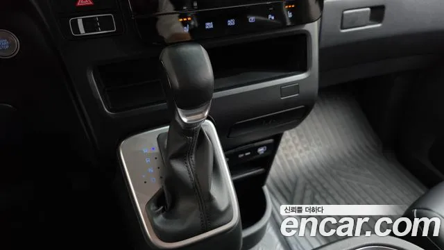 Hyundai Staria Staria Карго 5 мест — Фото автомобиля 9