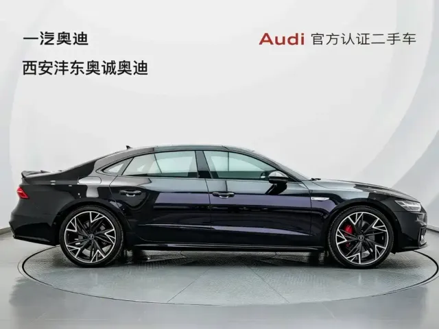 Audi A7L — Фото автомобиля 3