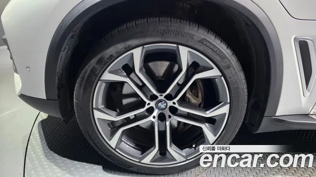 BMW X5 — Фото автомобиля 3