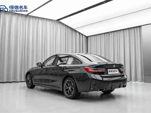 BMW 3 Series — Фото автомобиля 7