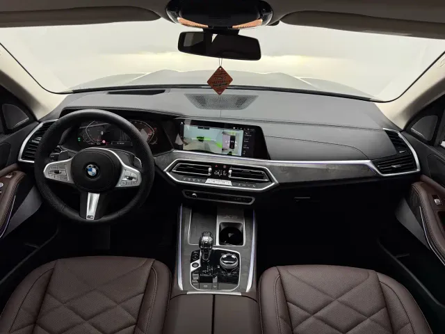 BMW X5 — Фото автомобиля 8