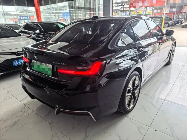 BMW i3 — Фото автомобиля 9