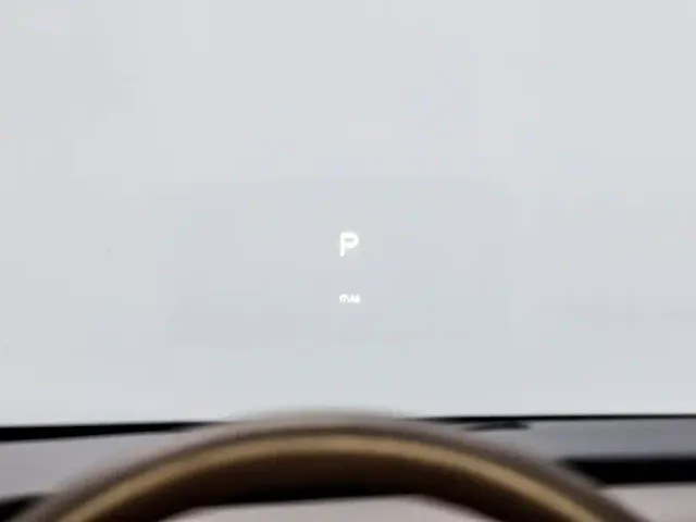 Li Auto i8 — Фото автомобиля 20