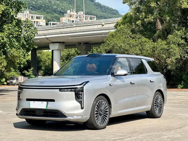 Фотография автомобиля — IM Motors LS8