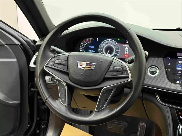 Cadillac CT6 — Фото автомобиля 11